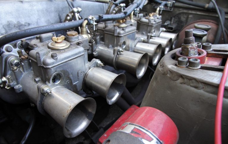 کاربراتور