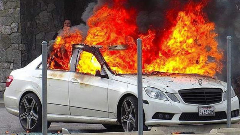 بیمه آتش سوزی بدنه خودرو