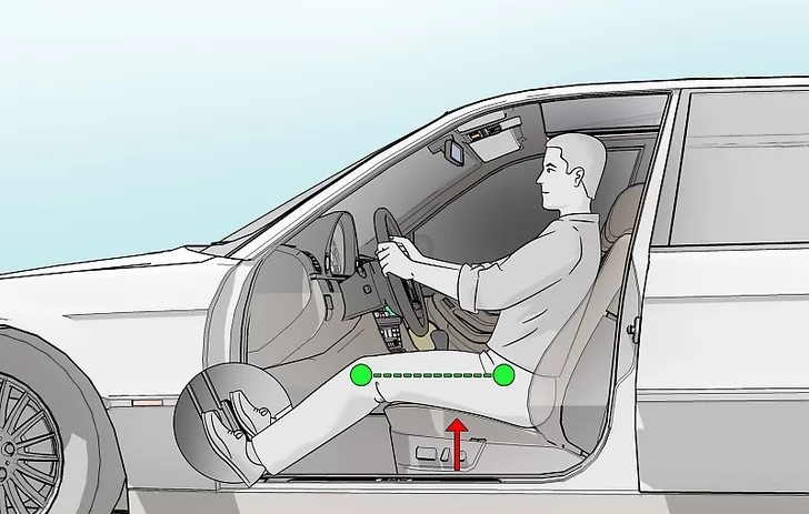 زاویه درست کمر و لگن هنگام رانندگی