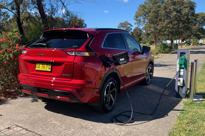 شارژ خودروهای هیبریدی