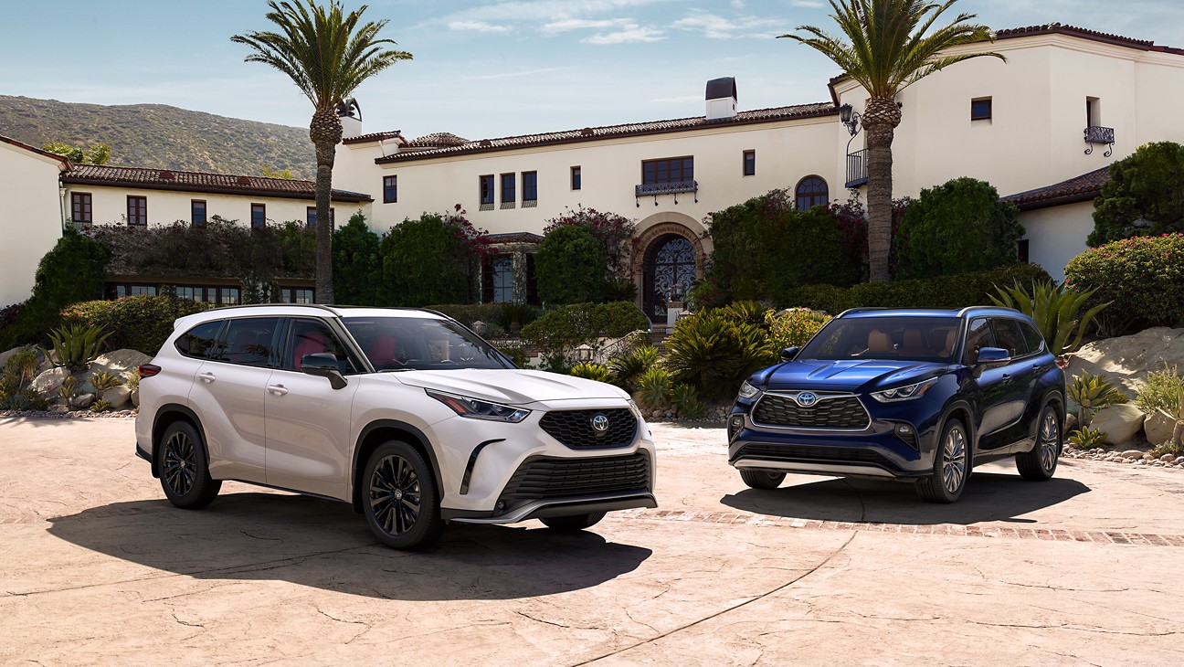 نمای خارجی تویوتا هایلندر وارداتی برساوش