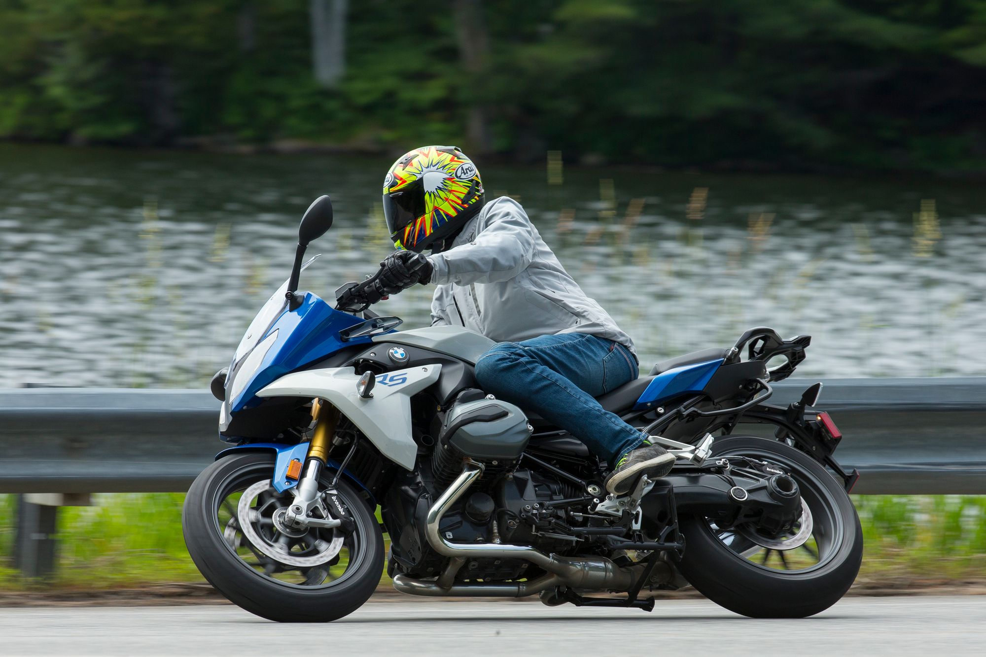 Why motorcycle handlebars pull to one side