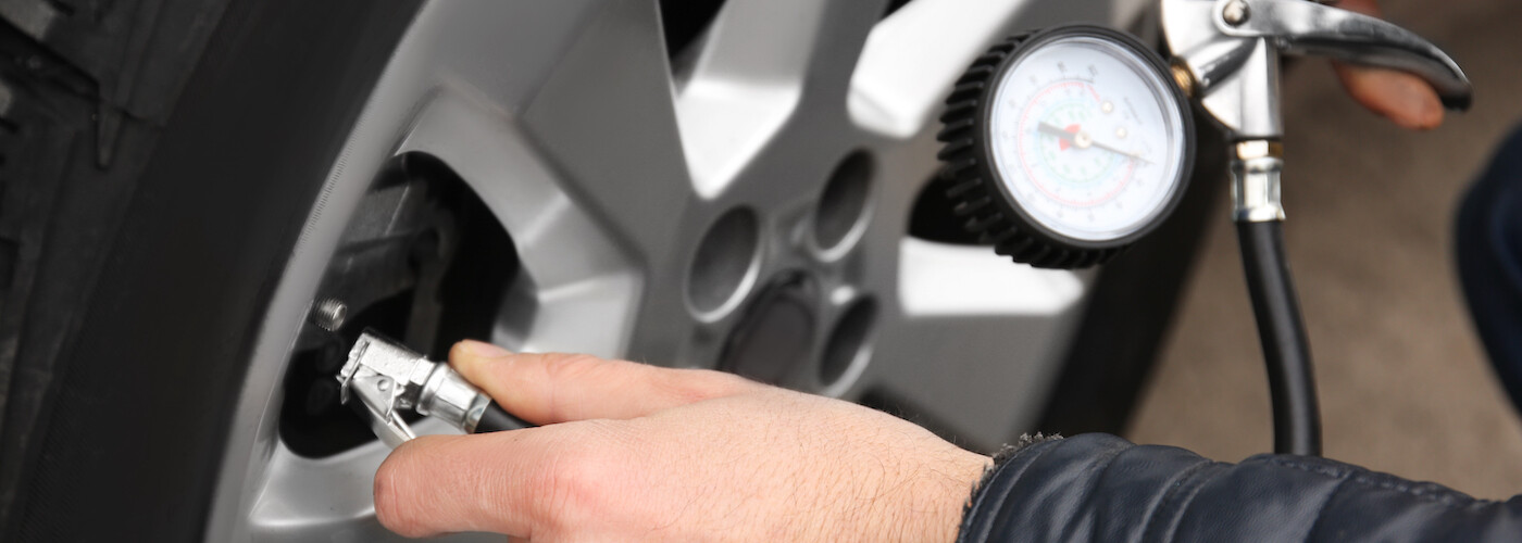 سیستم کنترل فشار باد لاستیک (TPMS) چیست و چطور کار می‌کند؟