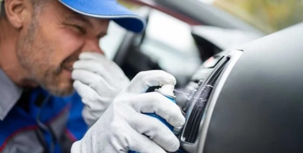 دلیل بوی بد کولر ماشین و روش‌های از بین بردن آن