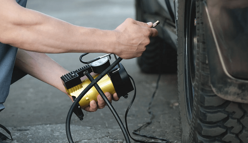 پمپ باد لاستیک خودرو