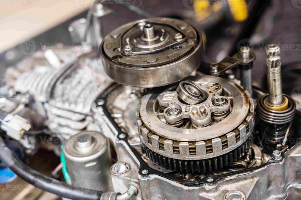 خرابی صفحه کلاچ موتورسیکلت