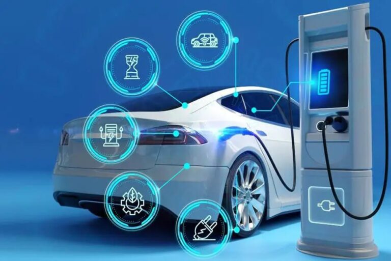 افتتاح بزرگترین ایستگاه شارژ خودروهای برقی کشور در تهران - اسفند ۱۴۰۴